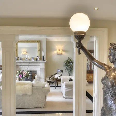 Lakeview Lodge B&B Oda ve Kahvaltı